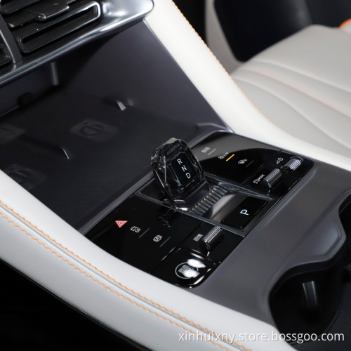 BYD Brand 520 km a lungo raggio Nuova batteria di litio per auto energetiche Nuova Song Vehicle EV EV EV